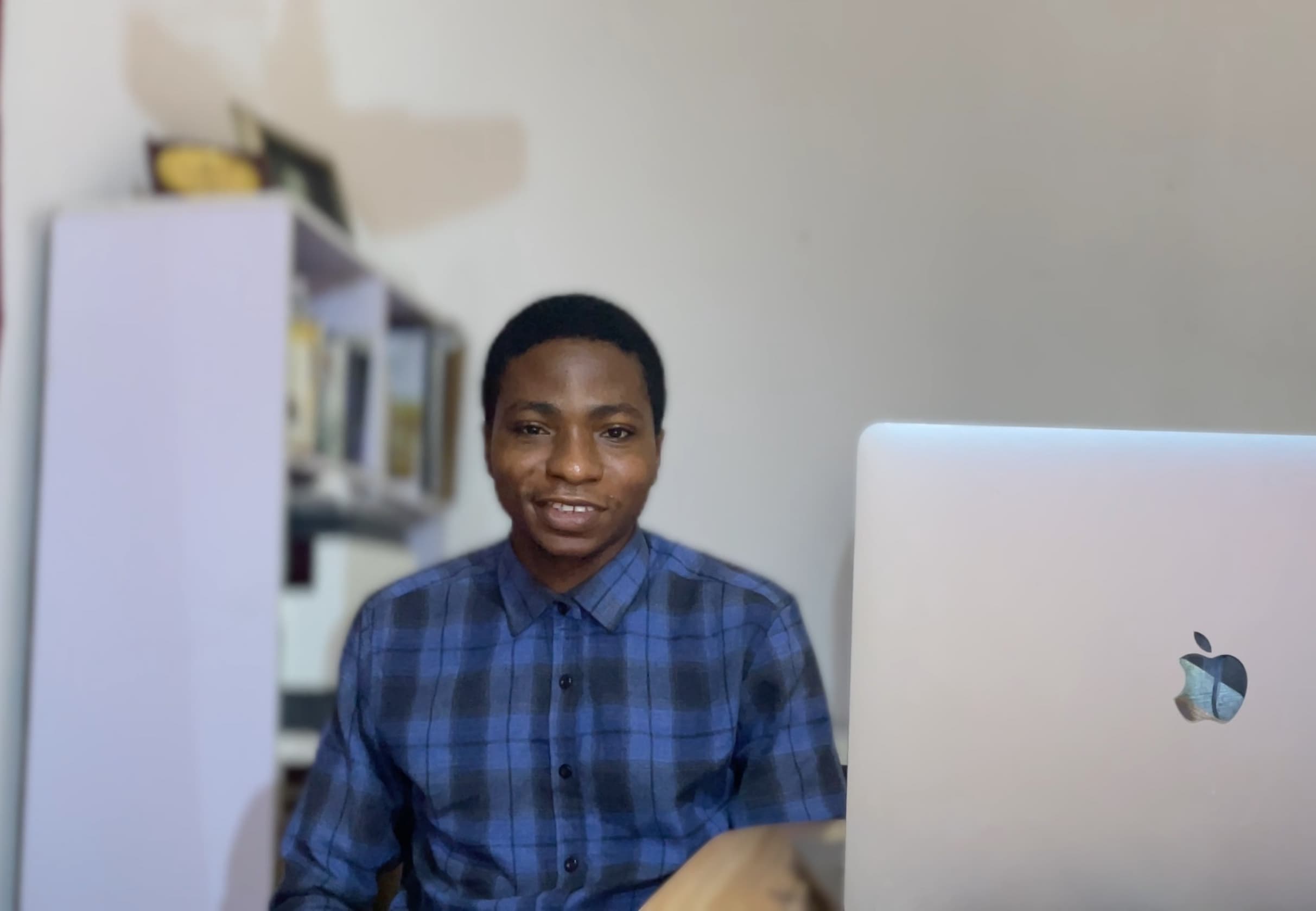Sam Olasoji, frontend developer